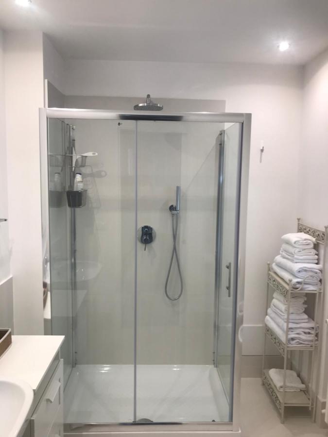 Casa Bianca Apartment ปาแลร์โม ภายนอก รูปภาพ